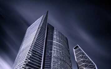 Jakie reformy przeprowadził w swoim państwie Karol Wielki?