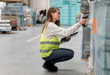 Jak usprawnić proces etykietowania i identyfikacji produktów w magazynie