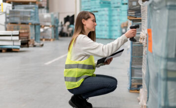 Jak usprawnić proces etykietowania i identyfikacji produktów w magazynie? Jak usprawnić proces etykietowania i identyfikacji produktów w magazynie